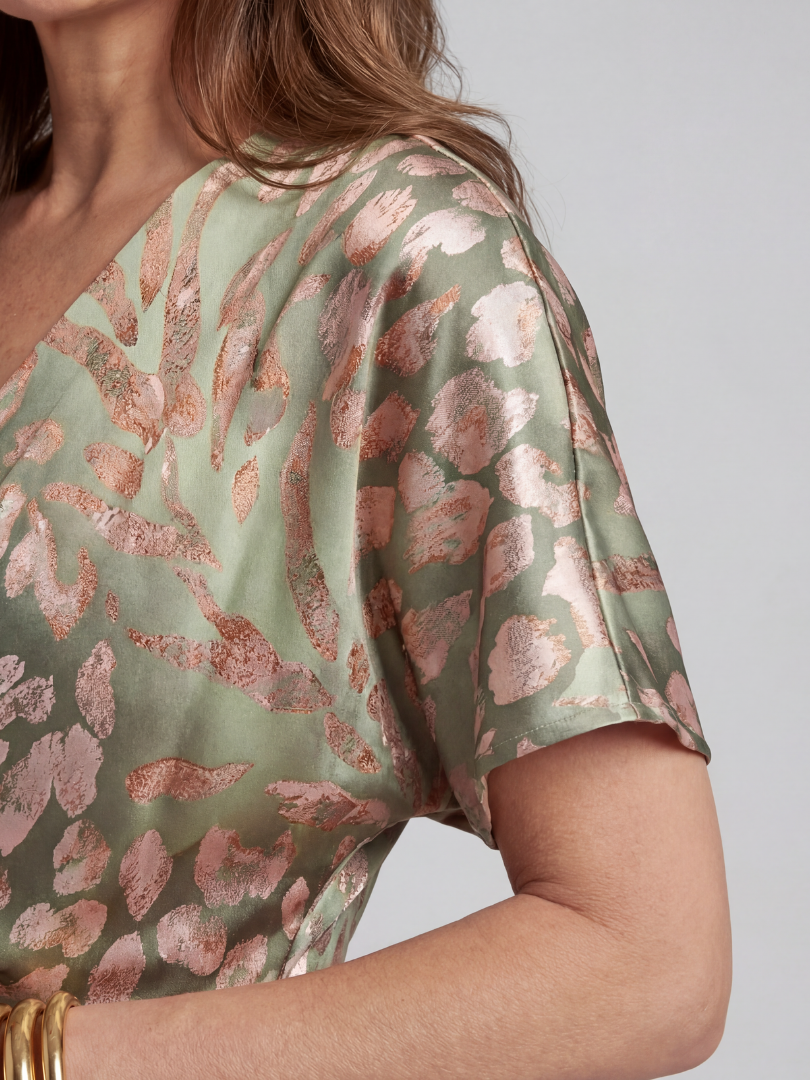 Federica | Abito midi con stampa botanica e vita drappeggiata