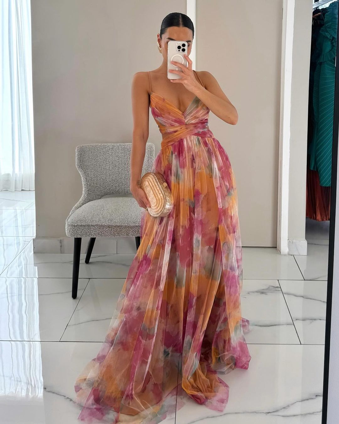 Alessandra | Abito maxi floreale in chiffon